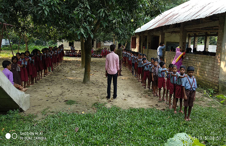 azad-academy-students2